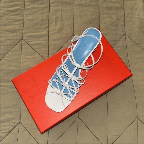 🐳 Lisa Says Gah! Carrie Bow Sandal ~ Cloud/Sky - Picture 6 of 10